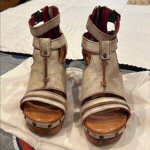 Bed Stu Shoes Princess Nectar Lux Leather Wedge Sandals